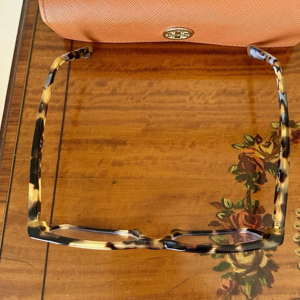 Tory Burch Tortoiseshell Women Eyeglass Frames And Case - Picture 6 of 8